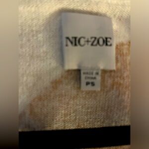 Nic and Zoe petite medium tops